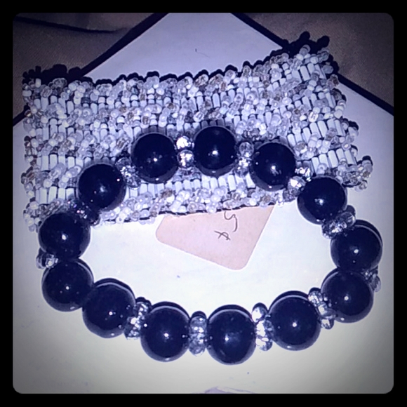 Bracelets - Picture 1 of 1